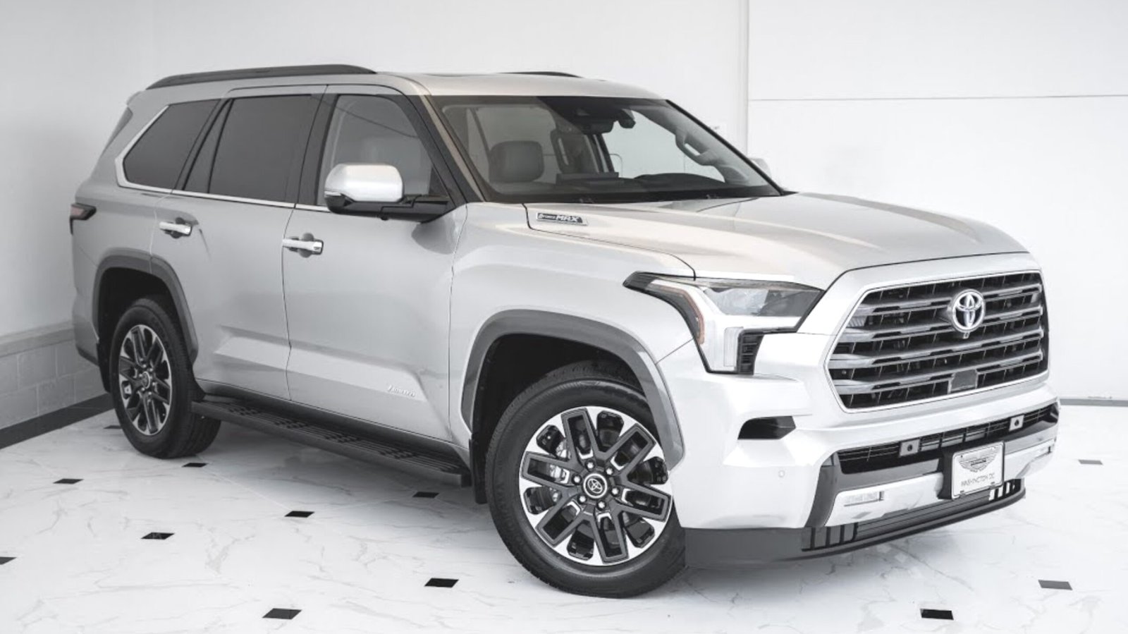 Toyota Sequoia 2025